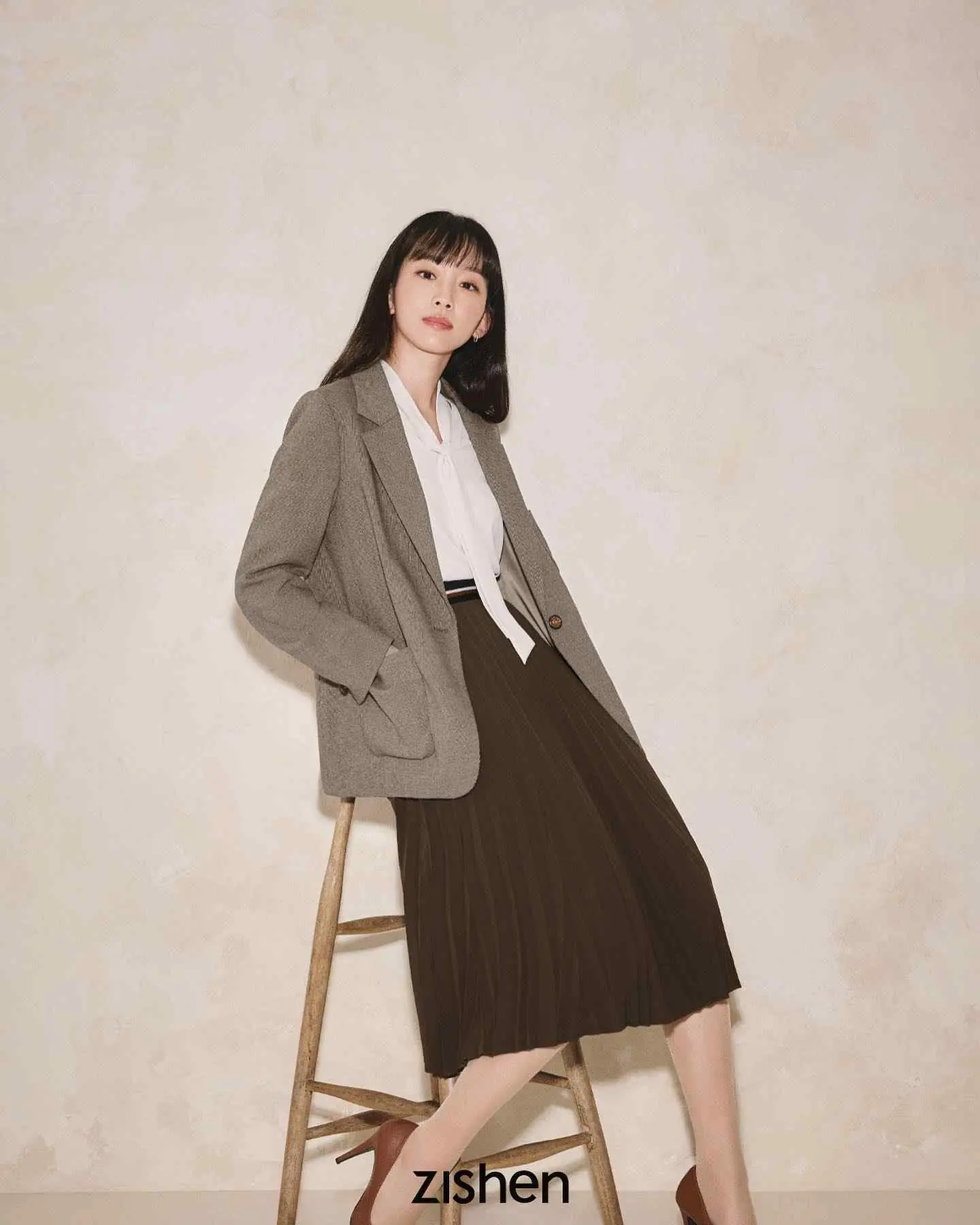 Jin Ki Joo - jin-ki-joo-sexy-39.webp